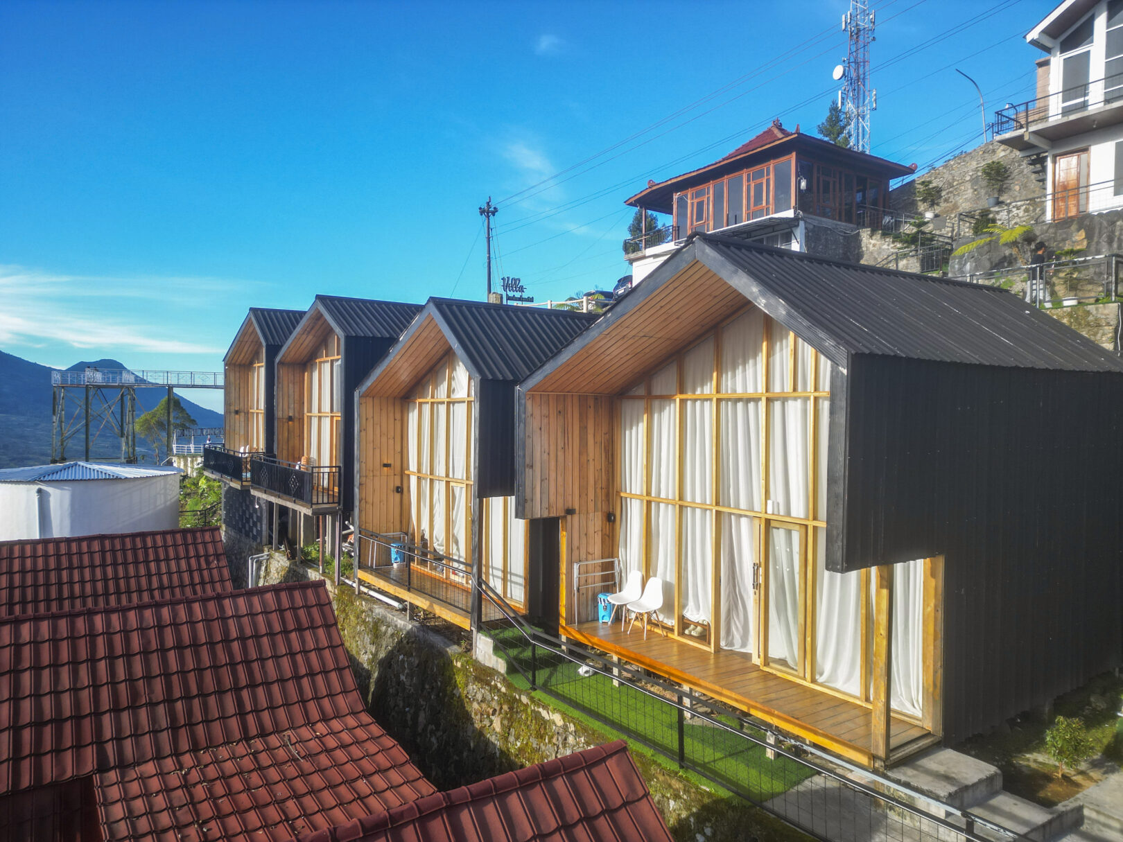 Platinum Kabin 3 Pintu Langit